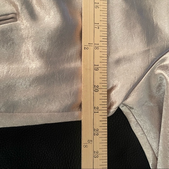 RO & DE Women’s Champagne Large Track Jacket. - Picture 6 of 8